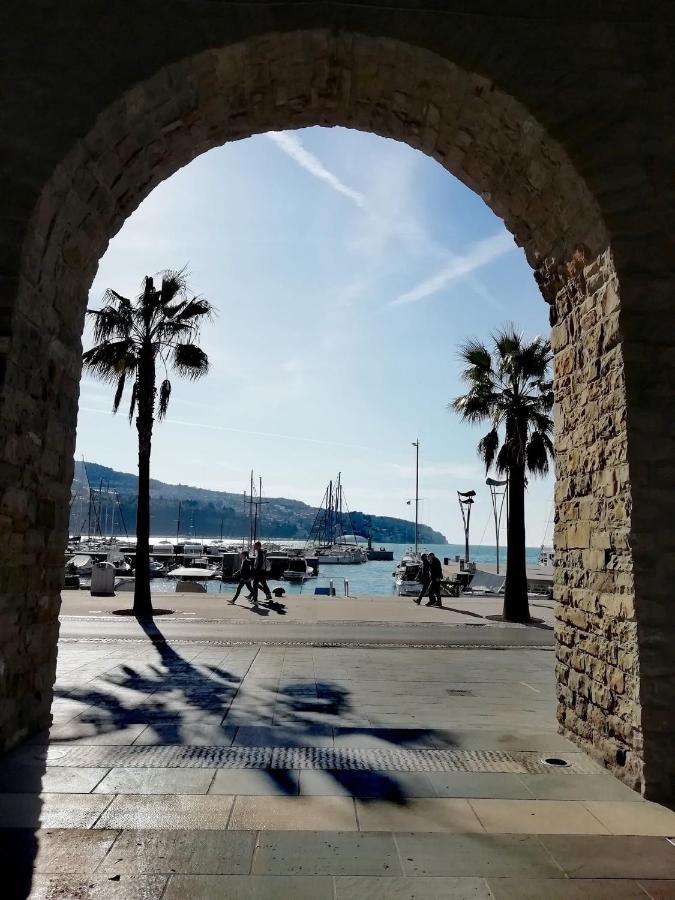 Apartamento Happy Casa Oldtown Boutique Koper Exterior foto