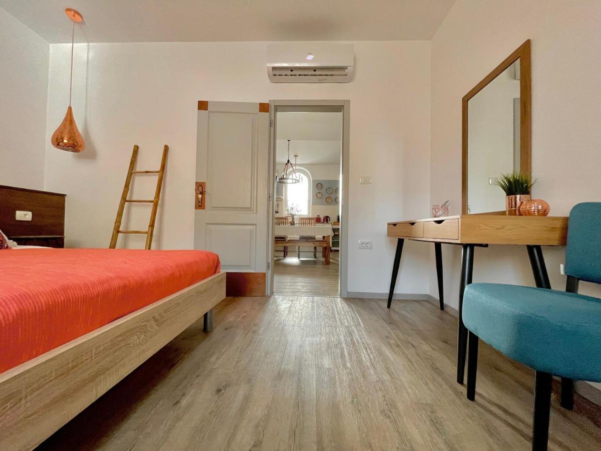 Apartamento Happy Casa Oldtown Boutique Koper Exterior foto