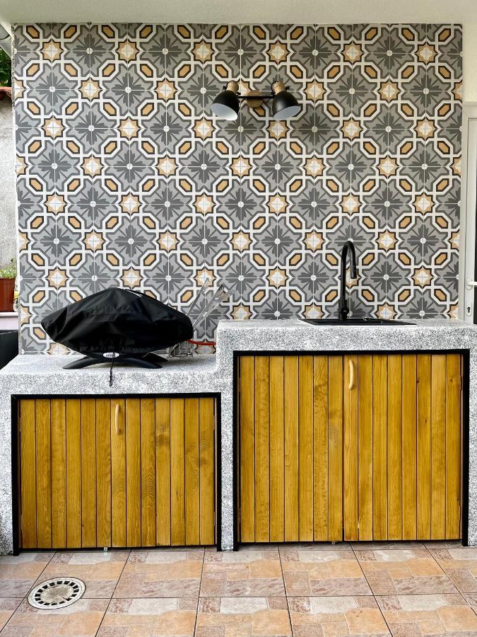 Apartamento Happy Casa Oldtown Boutique Koper Exterior foto
